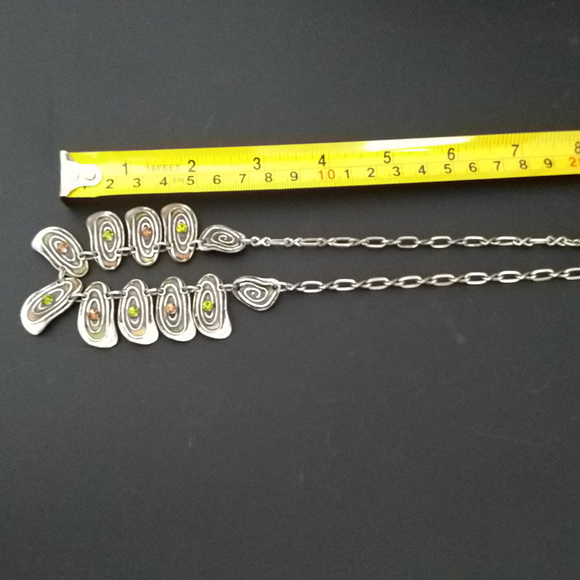 Jewel Box - 8"/9" Silvertone Necklace - Picture 3 of 5